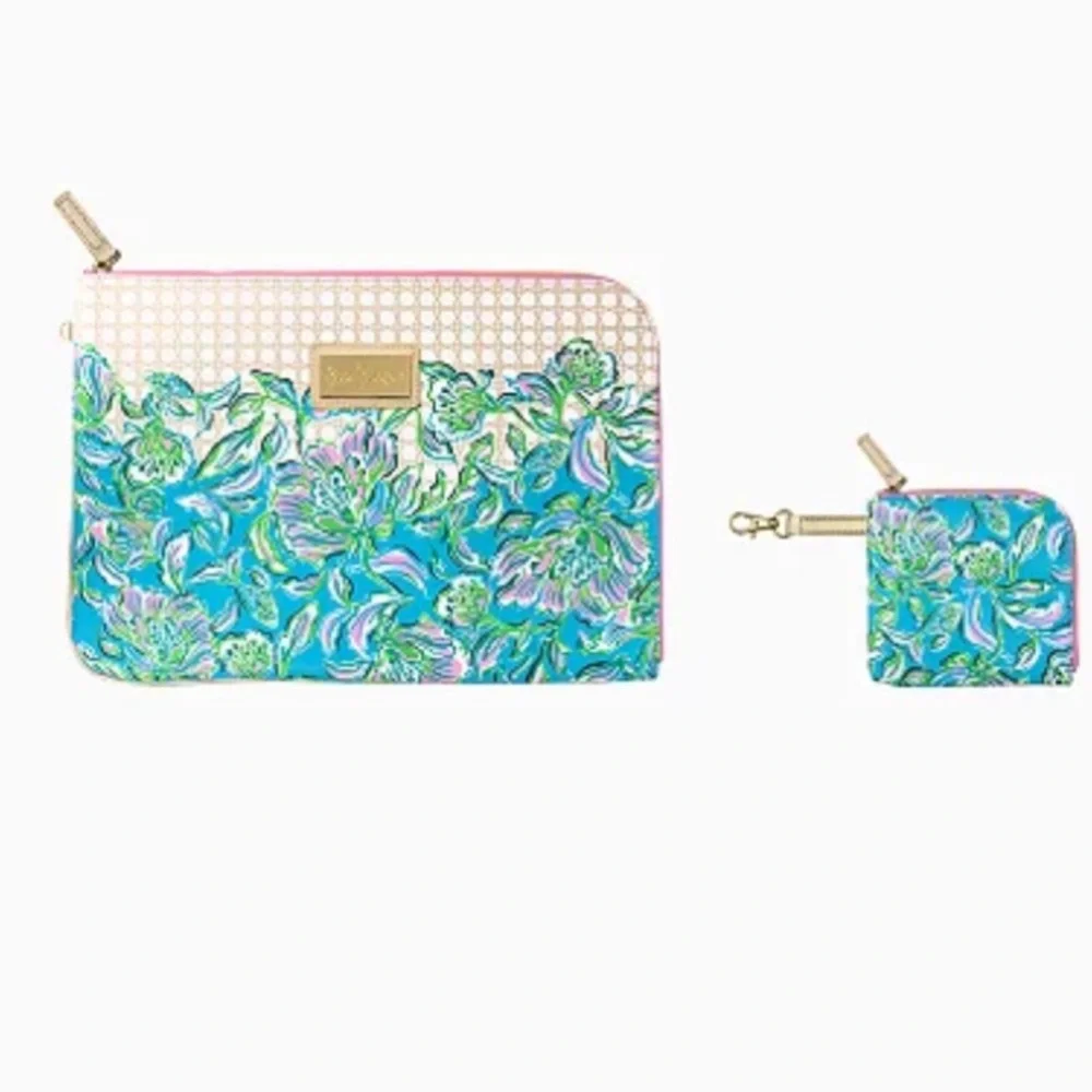 Lilly Pulitzer Tech Pouch Set NWT Cumulus Blue Chick Magnet 2 Pouch Set